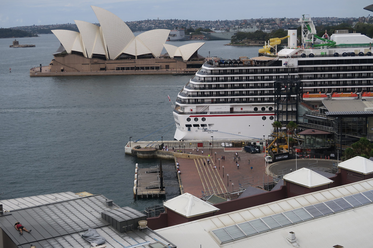 vanaf de Harbour bridge Sydney