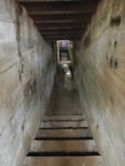 Inkijk in bunker.  👉Lees ook beschrijving foto voor info over aanslag op Hitler.