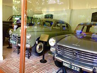 De auto's van Ome Hô.