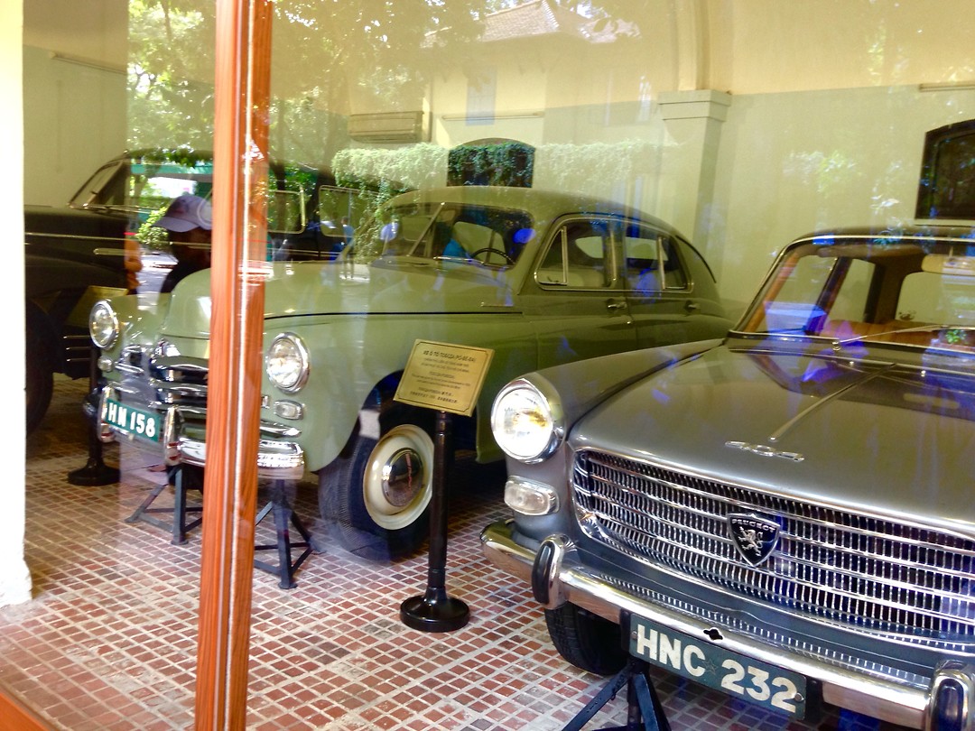 De auto's van Ome Hô.