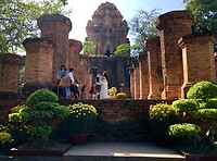 Tempel Po Nagar