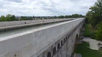 Aquaduct over de Garonne