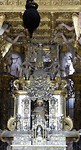 kathedraal met wierookvat