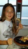 Julie - Crab: 1 - 0
