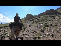 Horse trek Song-Kul
