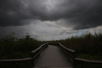 Donkere wolken pakken zich samen...