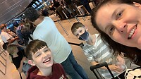 Fris en fruitig in de rij op Schiphol...