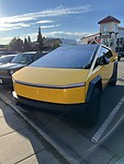 Cyber truck van Tesla