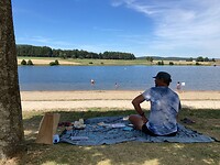 Lunch aan Lac de Naussac