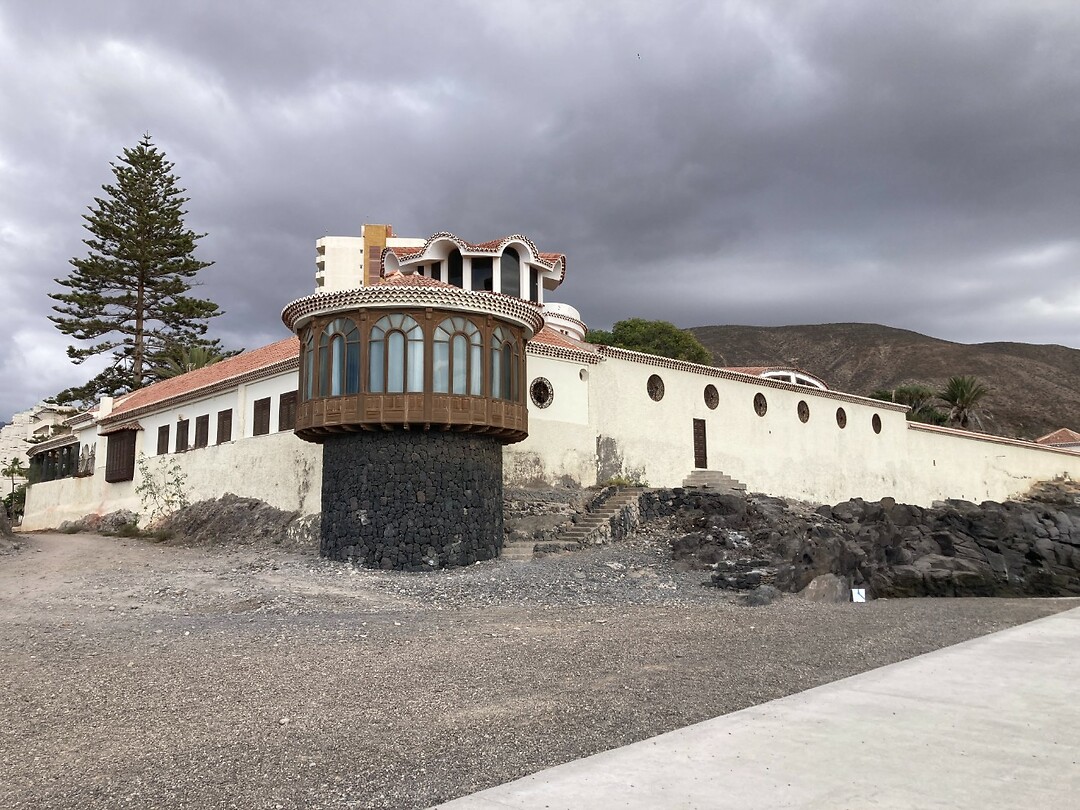 vet huis aan de kust