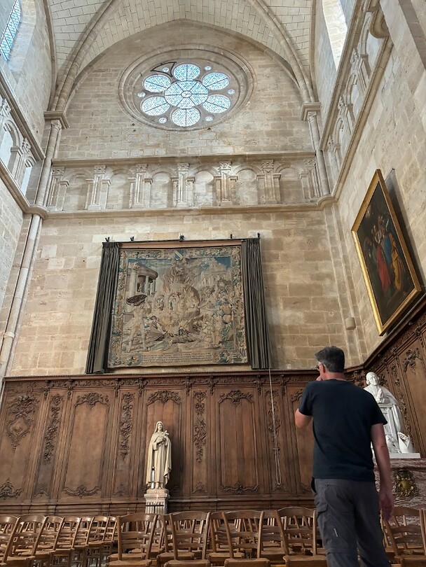 kerk Langres