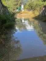 waterballet onder de spoortunnel