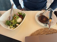 lunch voor Corné