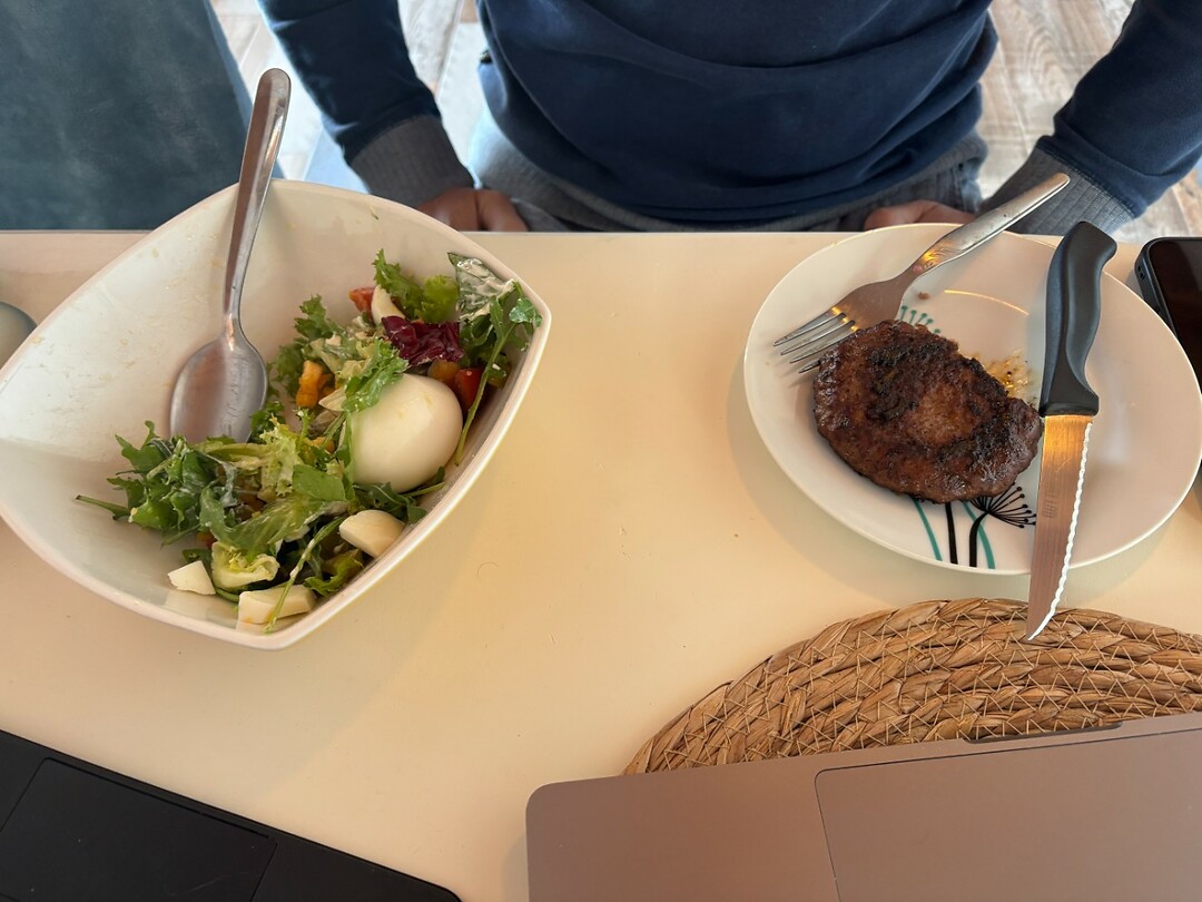 lunch voor Corné