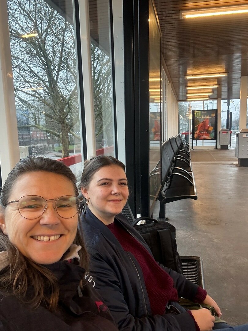 met de trein naar Schiphol