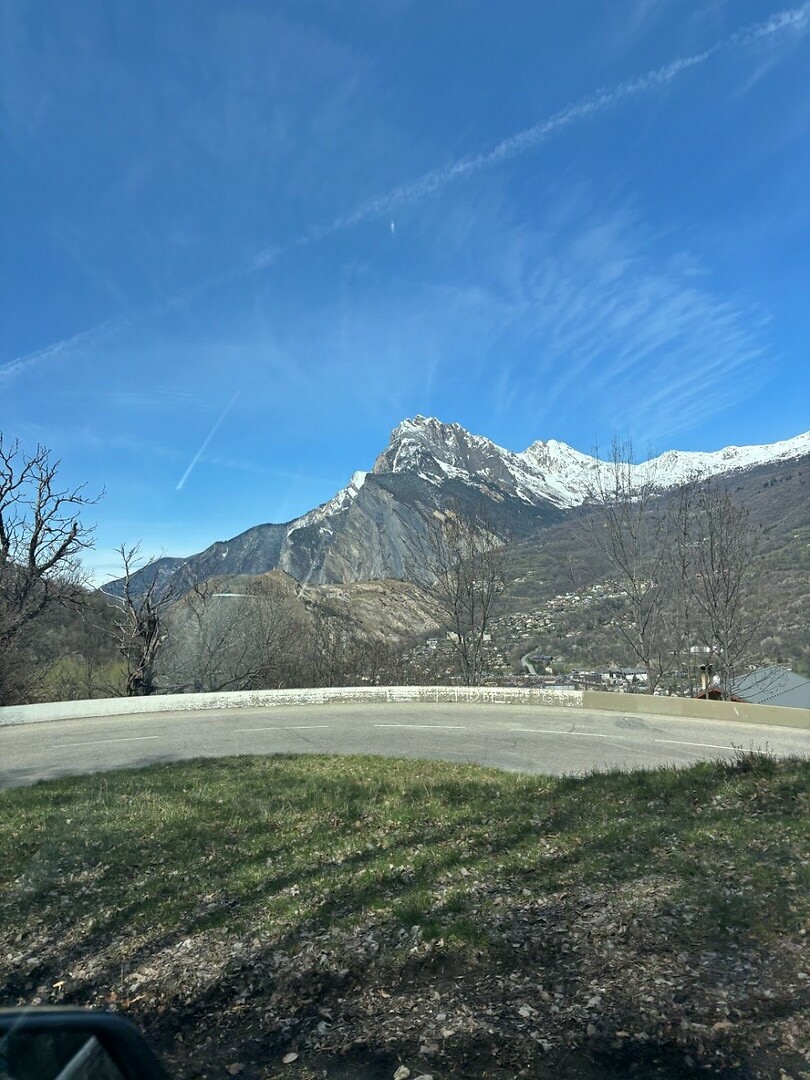 mooie bergen langs de route