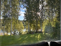 achtertuin aan het meer
