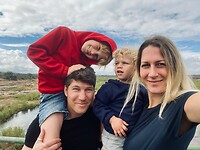 Kruger - family selfie