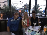 In de pub met Keely en Jamey