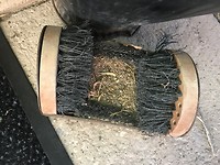 Om je boots schoon te maken!