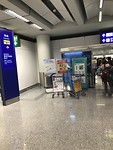 Op het vliegveld van Hong Kong