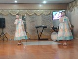 entertainment bij Pyonyang Friendship