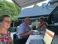 Formulieren invullen met Sjoerd en Willem voor de volgende missie