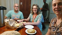 Lunch: mkate mayai