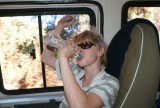 16:10 18 verplicht veel drinken