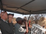 18:10 02 Met Kapama de Serengeti afzoeken