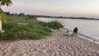 De vaat aan de waterkant