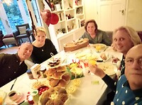 Verrassings verjaardags ontbijt met Anja, Jos, Hanny en Leon.