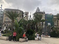 Parkje voor Modernismo-gebouwen