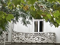Balkon van een van de Modernismo gebouwen