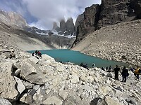 Het bergmassief van Paine en het meer