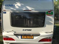 ACSI-sticker op de caravan.