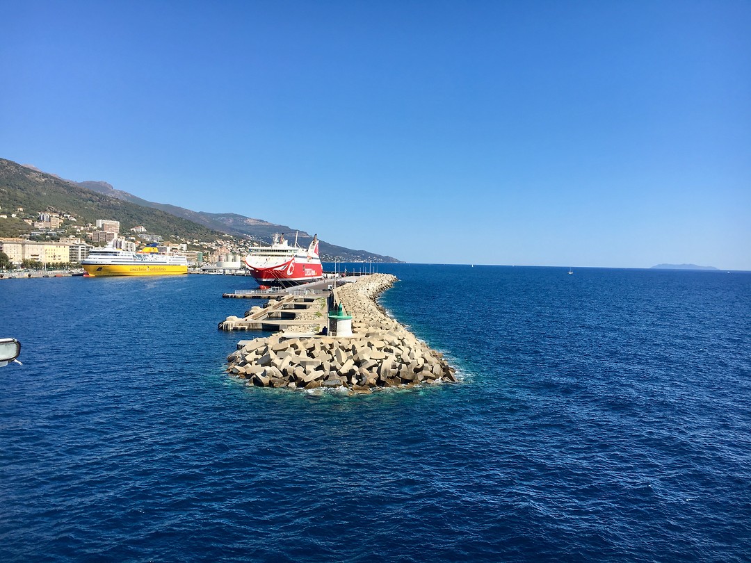 Aankomst in Bastia
