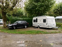 Onze plaats bij Camping Les Rives du Lac
