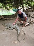 Leo aait een krokodil