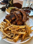 Zo, even een paar spareribs wegwerken....
