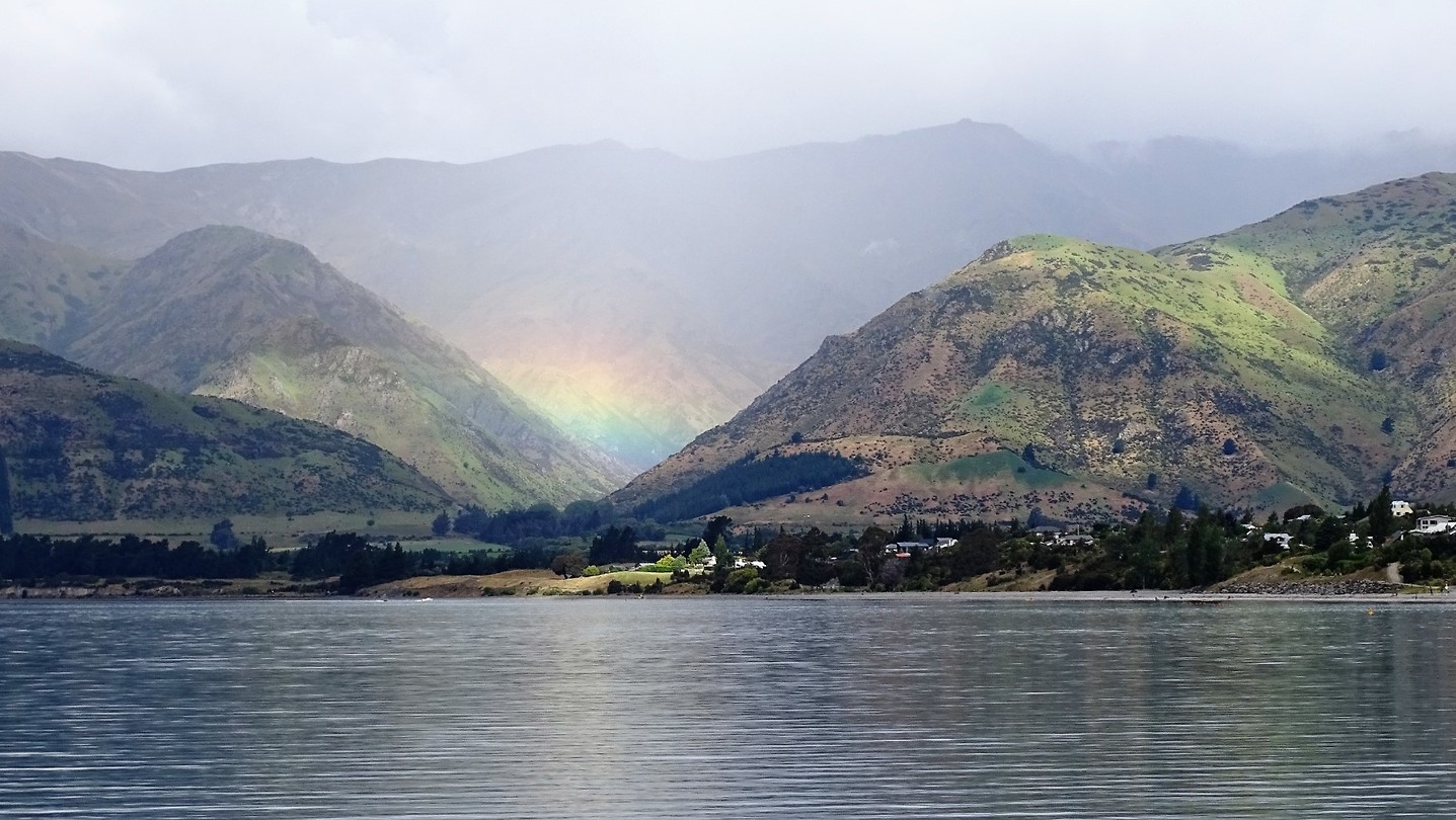 1 Hawea Regenboog