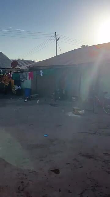 Rondleiding over de compound