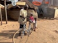 Nba met Marwa en Sani.