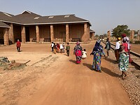 Familie uitje (met vrouwen en kinderen) naar Red clay.