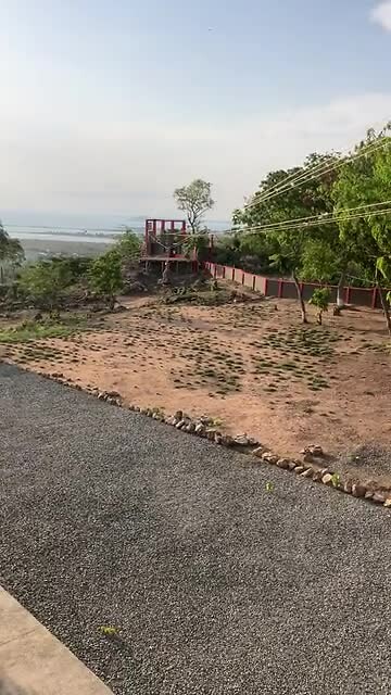 Zip line in Ghana; best spannend.