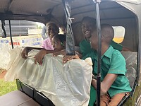 Georgina, Hajara, Jenesis en Amin