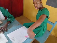 Jenesis maakt haar examen