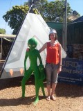 en nog drie aliens erbij / and three new aliens