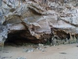 grot aan het strand / cave at the beach