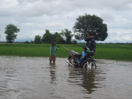 bad accesible roads cause of the floods